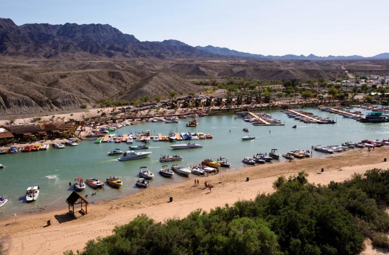 Pirate Cove Resort & Marina 니들즈 외부 사진